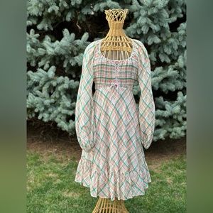 Jodi T of California vintage spring plaid dress